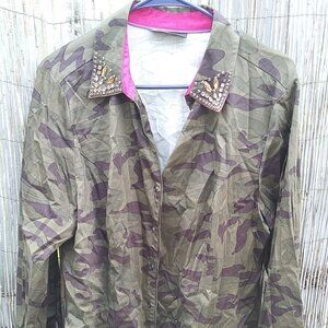 Lane Bryant Hot Pink & Camo Jeweled Button Down Top - No Size Tag